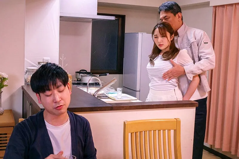 Chồng hiền không đáp ứng đủ chuyện chăn gối, vợ yêu chết mê trước gã hàng xóm dân chơi